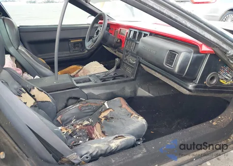 1984 Chevrolet Corvette from USA, damaged, VIN 1G1AY078XE5105561